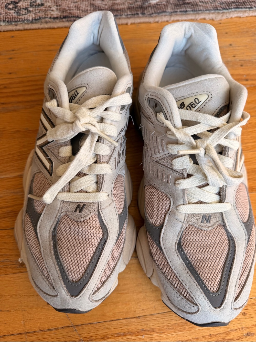 New Balance 9060 - Picture 7 of 11
